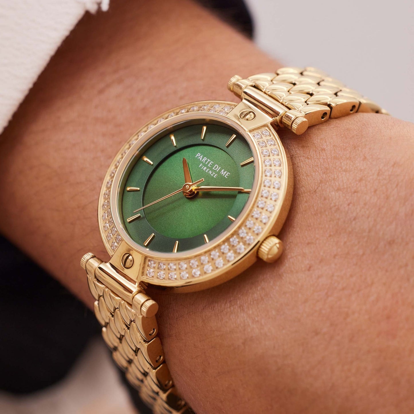 Orologio round ladies watch gold coloured and green