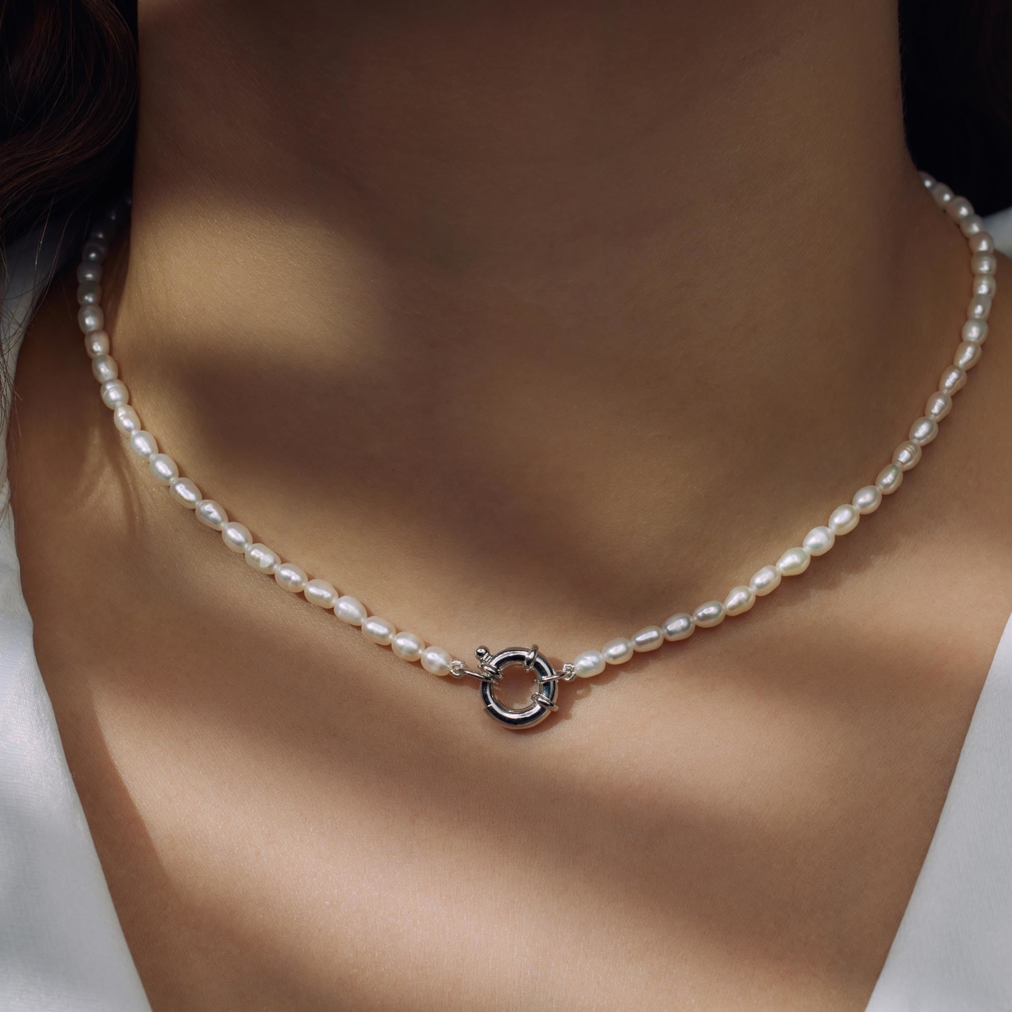 Stunning 925 Sterling fashion Silver Pearl Necklace